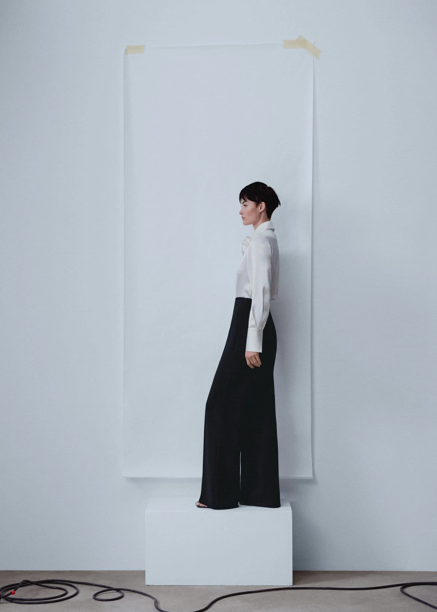 Chemise Satinée Maxifleur Strass 7 Chemise Satinée Maxifleur Strass – Image 5