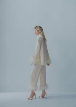 Chemise Satinée Détail Plumes -Promos Mango Boutique 57001095 01 D2