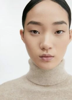 Pull-over 100 % Cachemire Col Roulé -Promos Mango Boutique 57005802 06 D1