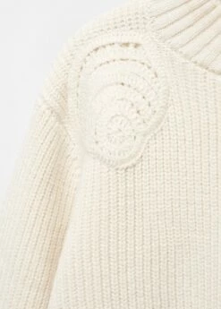 Pull-over Col Montant Détail épaules 14 Pull-over Col Montant Détail épaules -Promos Mango Boutique 57005803 05 D8