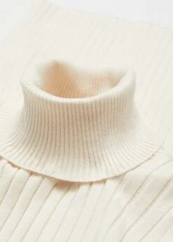 Pull-over à Col Montant En Maille Côtelée 27 Pull-over à Col Montant En Maille Côtelée -Promos Mango Boutique 57007743 05 D8