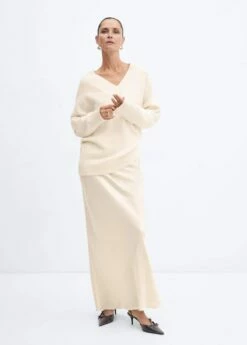Pull-over Oversize Col V -Promos Mango Boutique 57007751 05 99999999 01