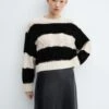 Pull-over Rayures Maille Tressée 2 Pull-over Rayures Maille Tressée -Promos Mango Boutique 57007772 02