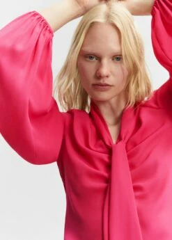 Blouse Lavallière Manches Bouffantes -Promos Mango Boutique 57010726 88 D1