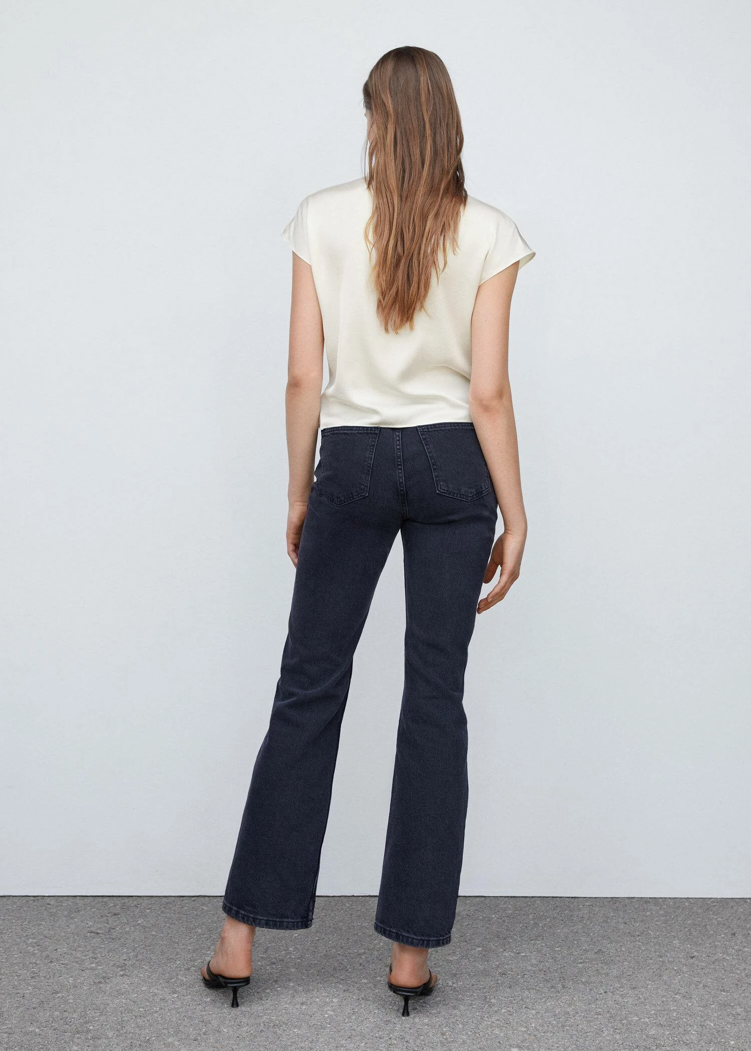 Blouse Croisée Sans Manches 5 Blouse Croisée Sans Manches – Image 3