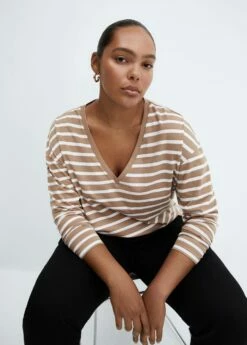 T-shirt Coton Col En V -Promos Mango Boutique 57014404 06 D4