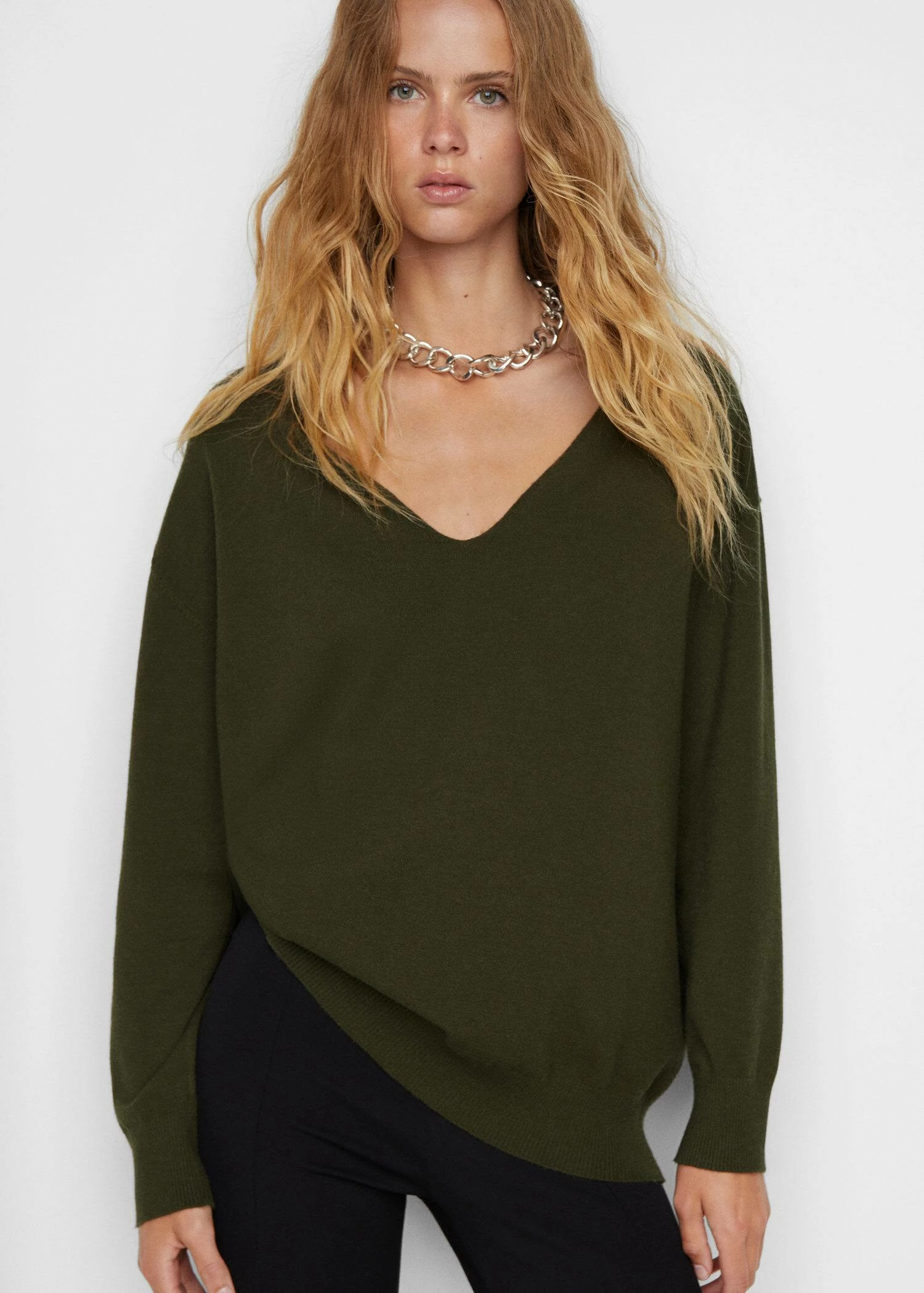 Pull-over Maille Fine Col V 12 Pull-over Maille Fine Col V – Image 10