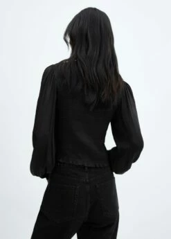 Blouse Froncée Satinée -Promos Mango Boutique 57017115 99 R