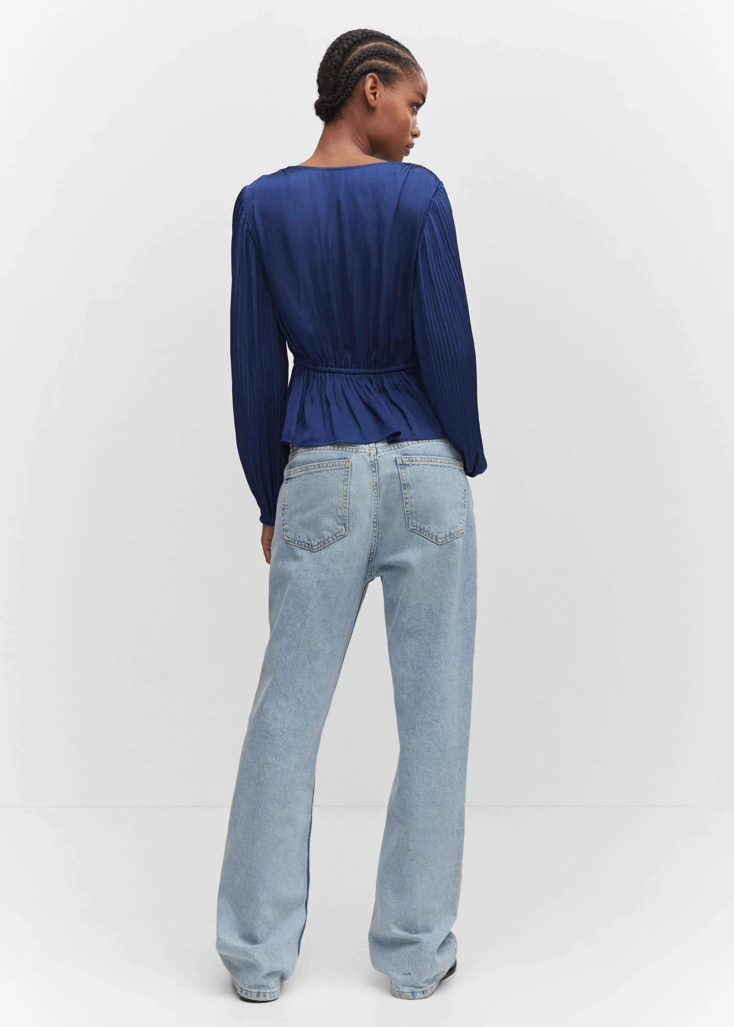 Blouse Cache-cœur Satinée 5 Blouse Cache-cœur Satinée – Image 3