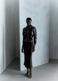 Jupe Midi Satinée 30 Jupe Midi Satinée -Promos Mango Boutique 57030409 99 D7