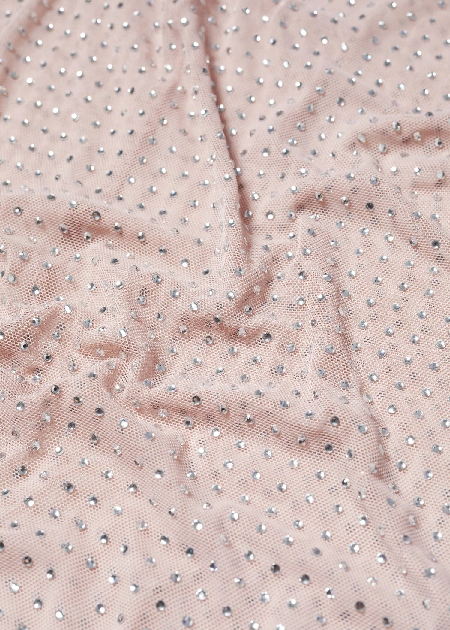 Robe Maille Filet Détail Cristal 9 Robe Maille Filet Détail Cristal – Image 7