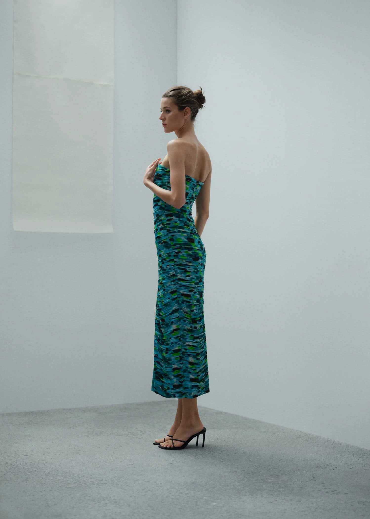 Robe Froncée Encolure Cœur 7 Robe Froncée Encolure Cœur – Image 5