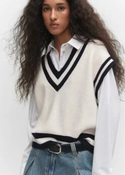 Gilet Col V Contrasté -Promos Mango Boutique 57044398 05 D1