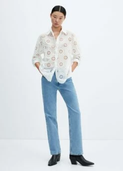 Chemise Détails Ajourés Broderies 10 Chemise Détails Ajourés Broderies -Promos Mango Boutique 57052887 01 99999999 01