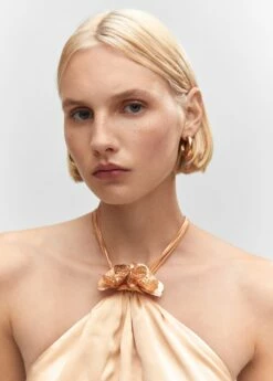 Top Détail Fleurs Métalliques -Promos Mango Boutique 57093820 05 D1